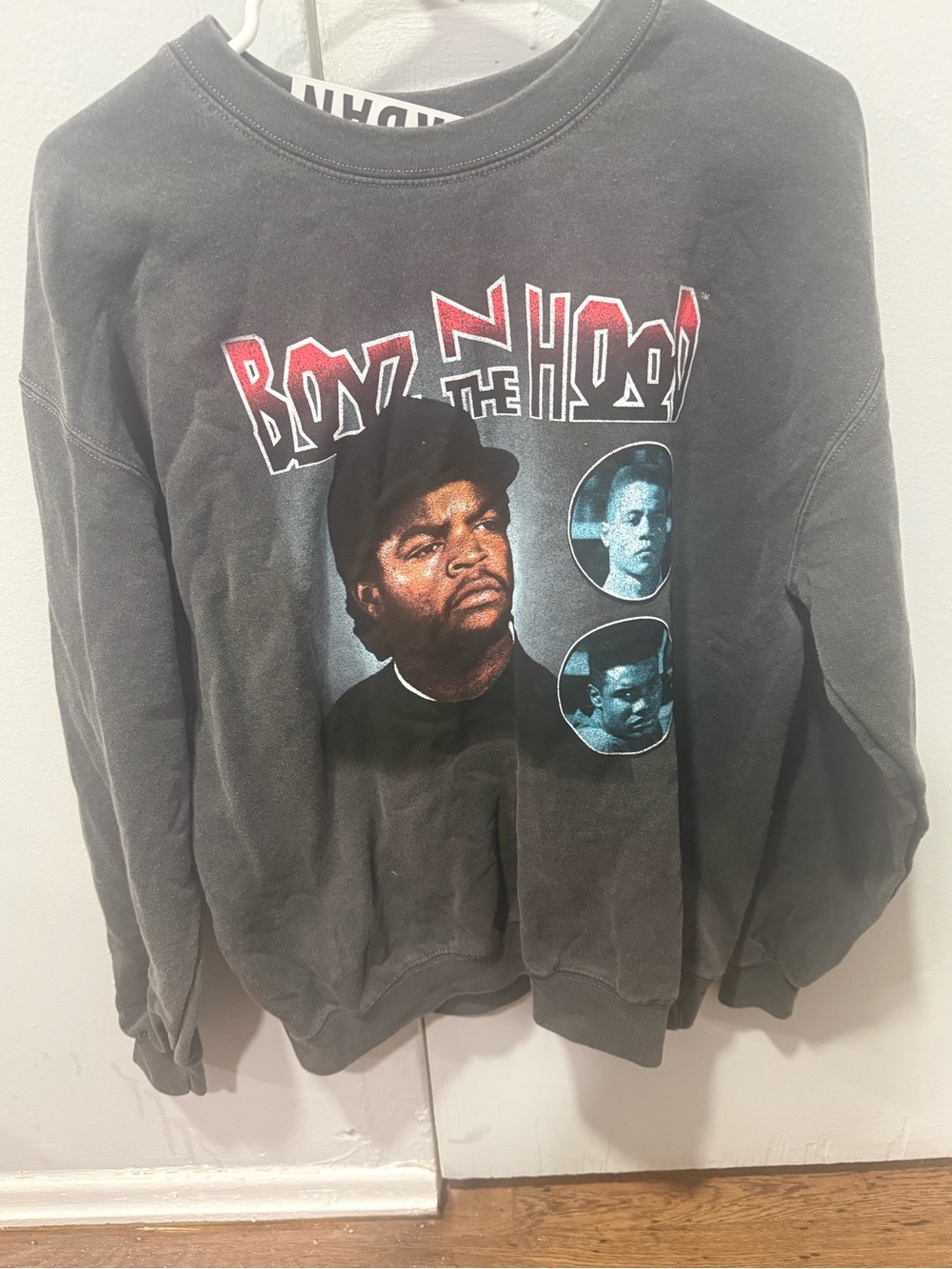 Urban outfitters Boyz in the Hood graphic crewneck sweater S